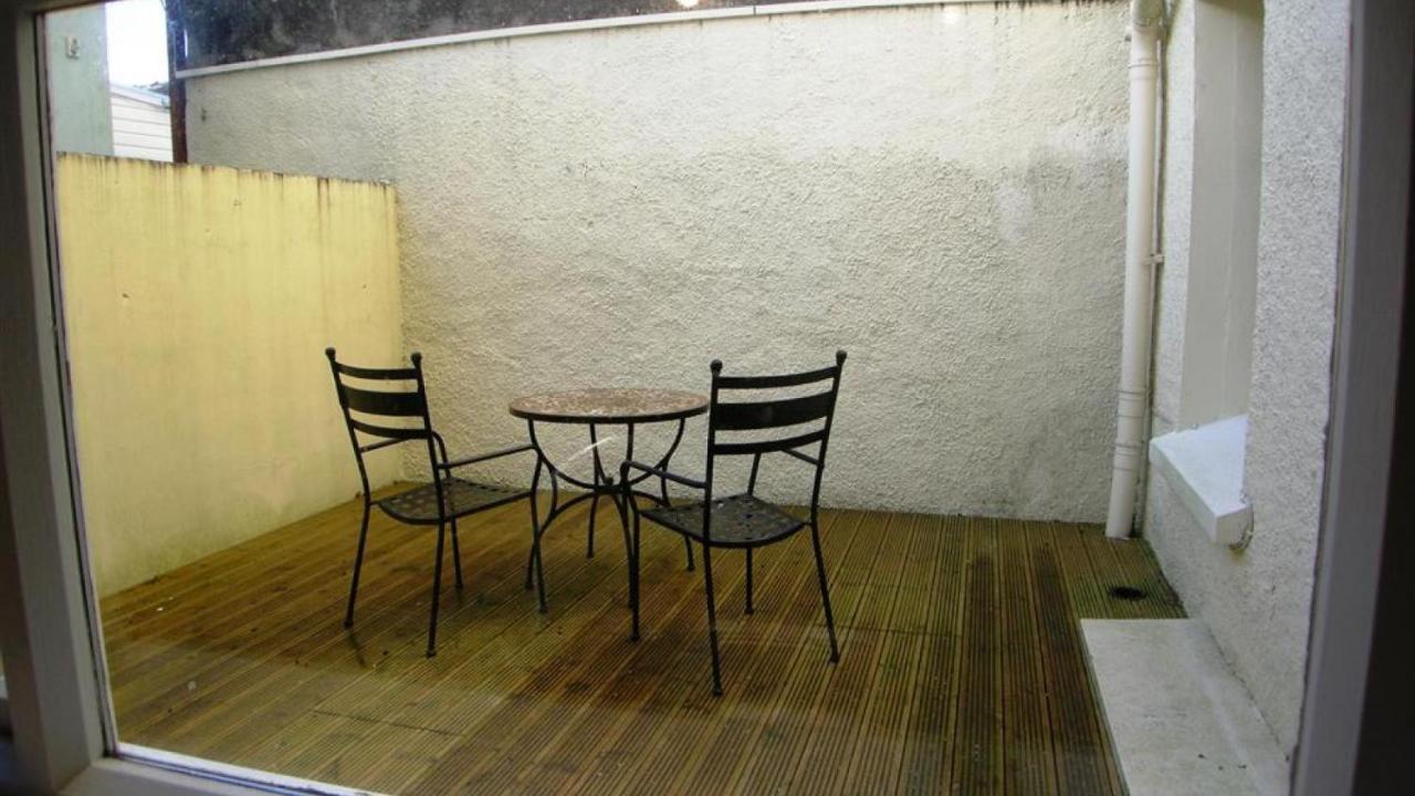 شقة تينبي  في Newton Croft 2 المظهر الخارجي الصورة